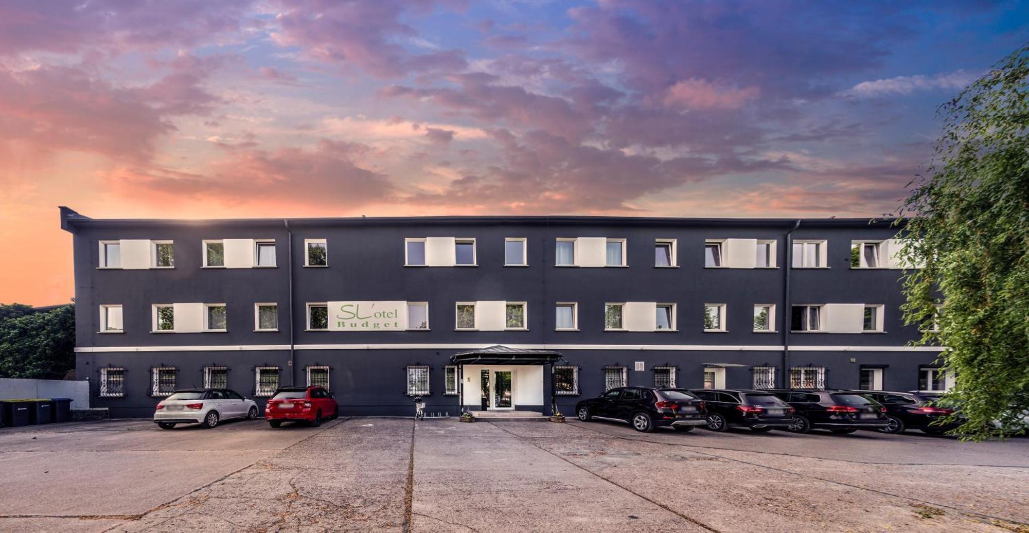 Sl'Otel Budget Bernburg Ngoại thất bức ảnh