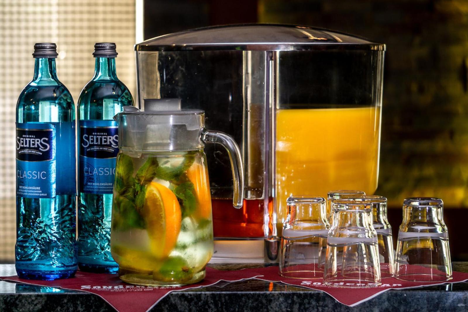 Sl'Otel Budget Bernburg Ngoại thất bức ảnh