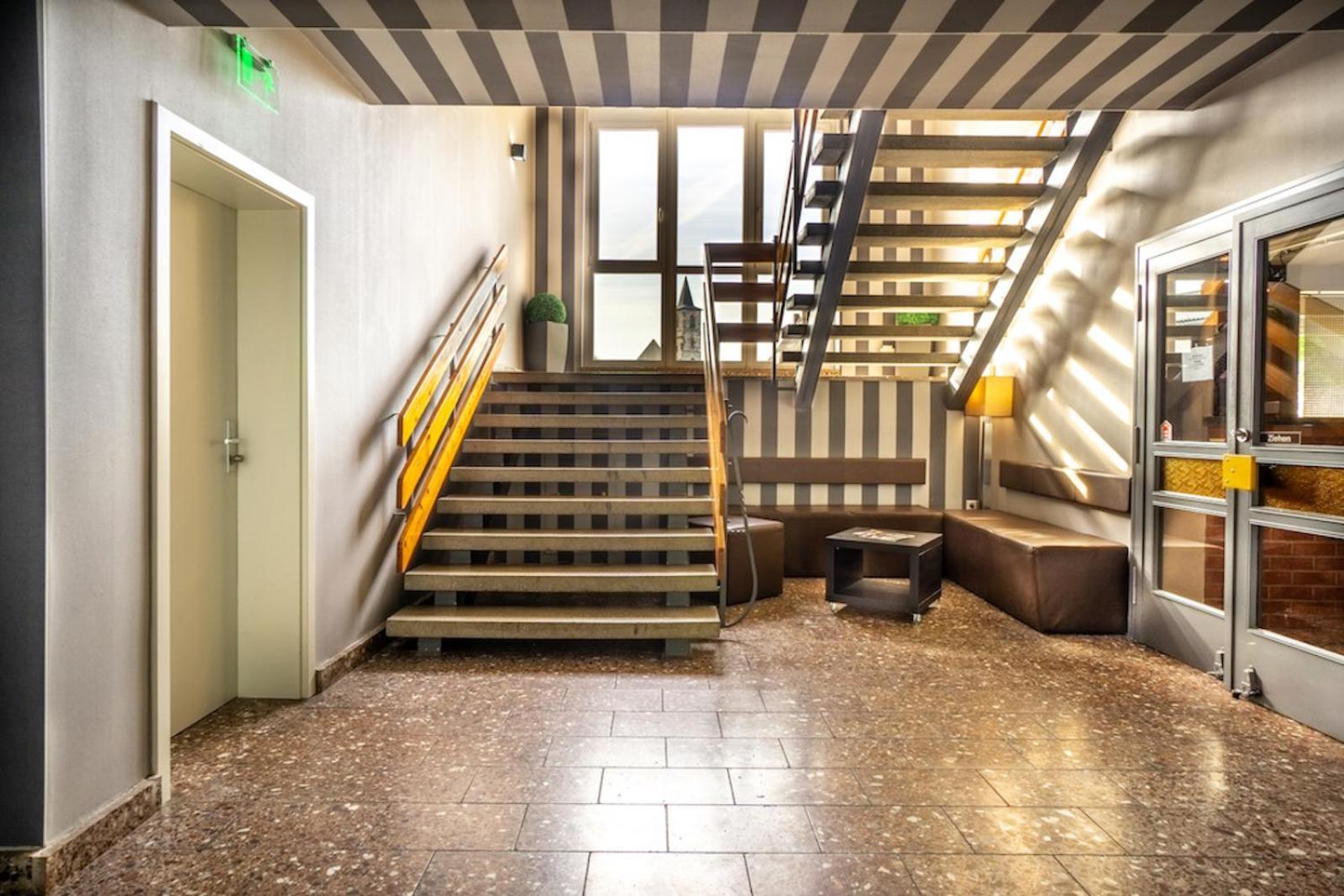 Sl'Otel Budget Bernburg Ngoại thất bức ảnh