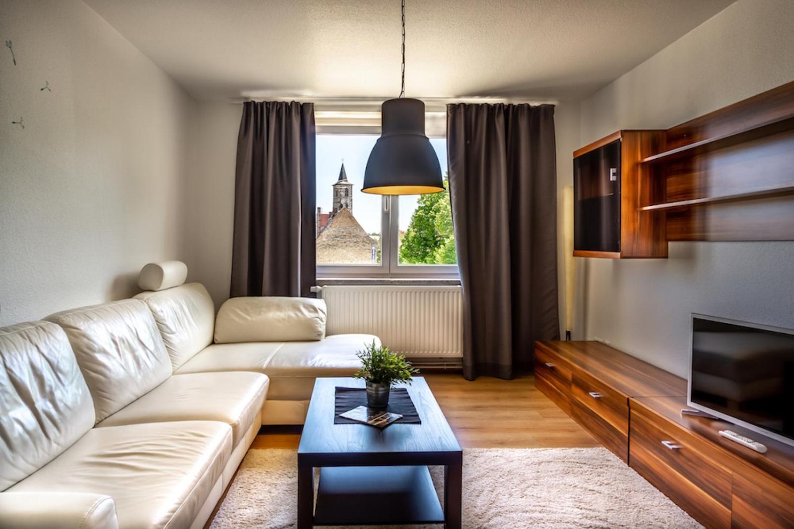 Sl'Otel Budget Bernburg Ngoại thất bức ảnh