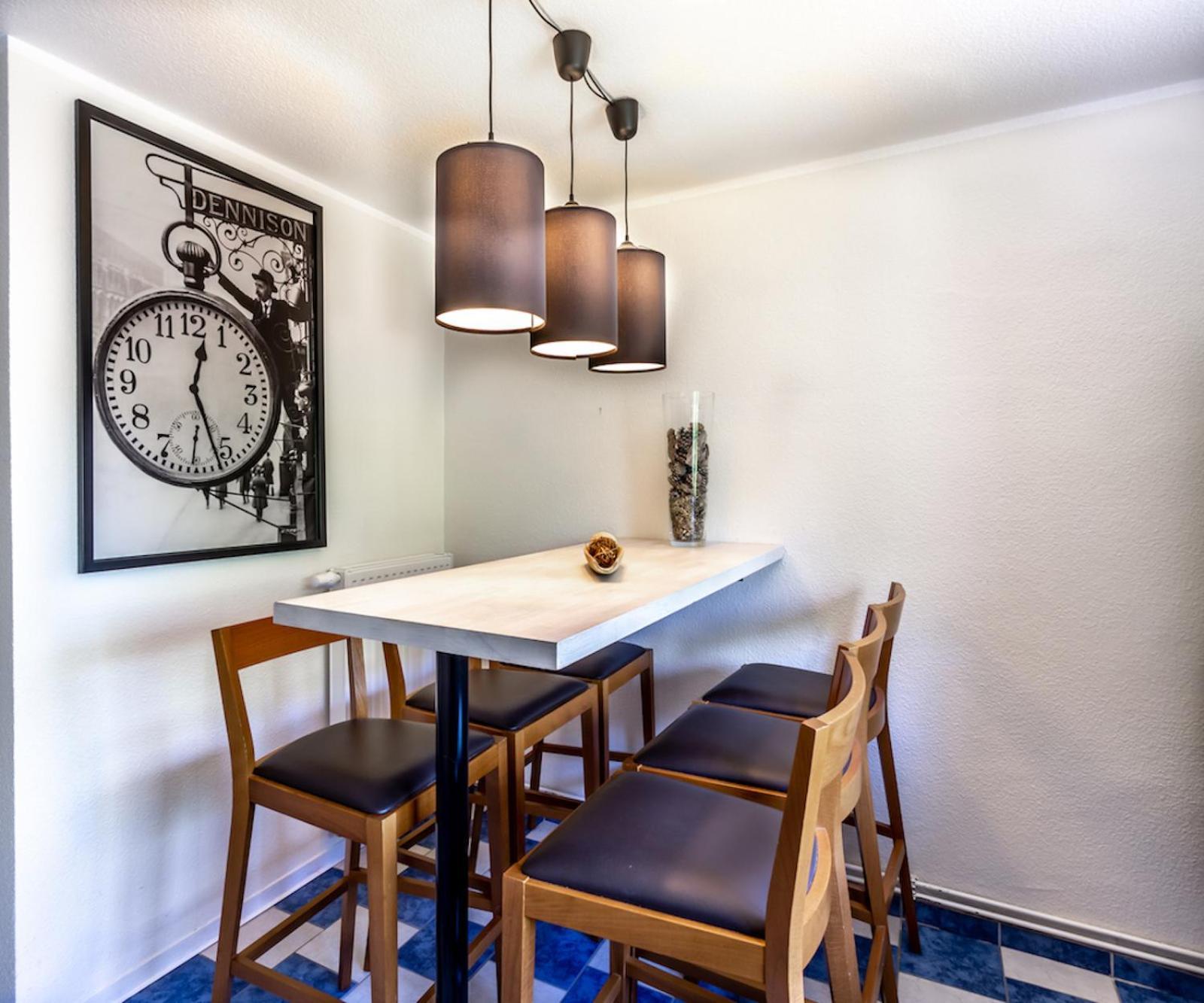 Sl'Otel Budget Bernburg Ngoại thất bức ảnh