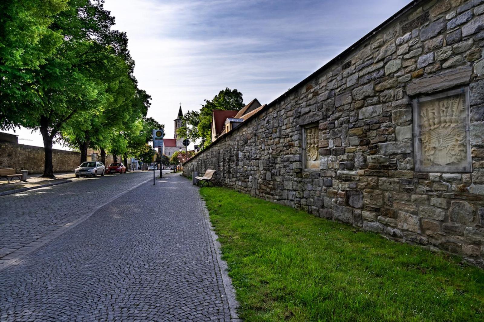 Sl'Otel Budget Bernburg Ngoại thất bức ảnh