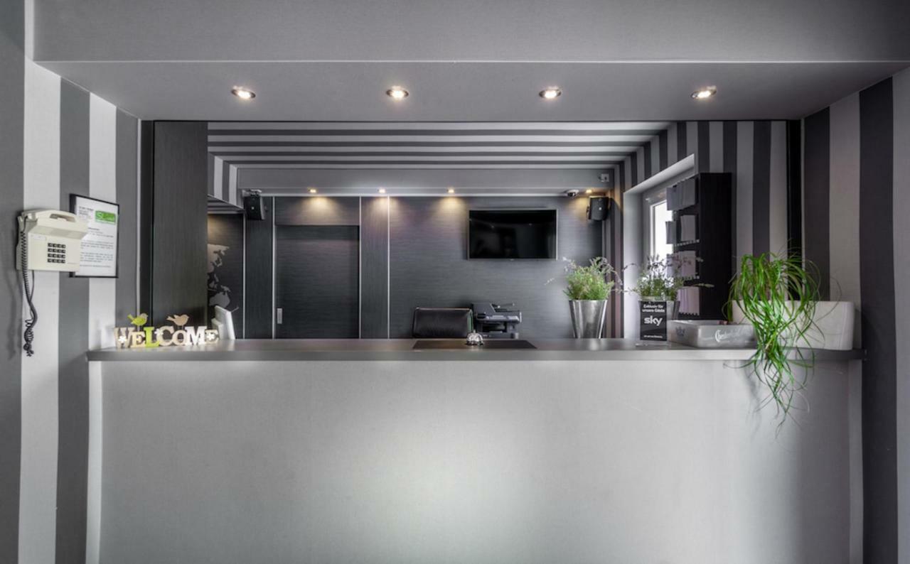 Sl'Otel Budget Bernburg Ngoại thất bức ảnh